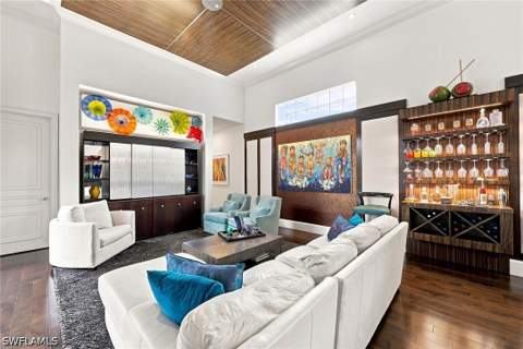 9154 Torrefino Ct, Naples FL - photo 7 of 40