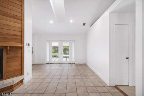 580 16th St SE, Naples FL - photo 14 of 49
