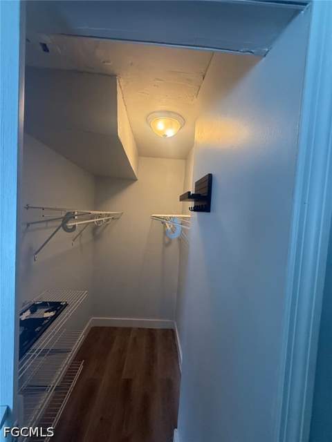 129 E Lake Dr, Lehigh Acres FL - photo 6 of 20