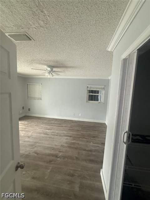 129 E Lake Dr, Lehigh Acres FL - photo 7 of 20