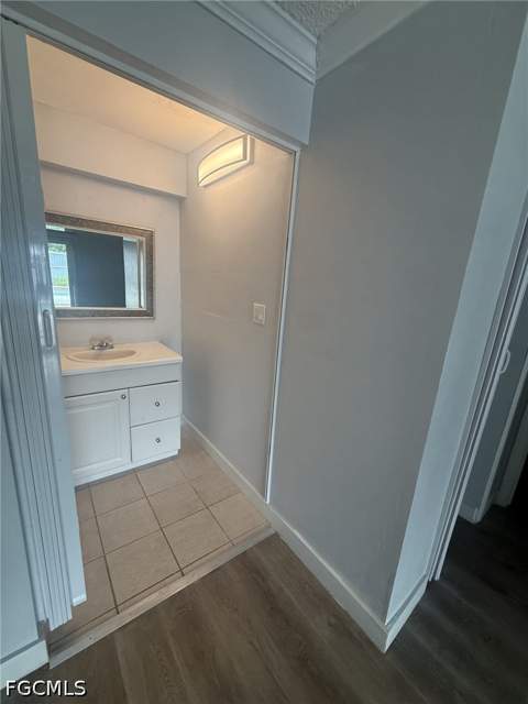 129 E Lake Dr, Lehigh Acres FL - photo 8 of 20