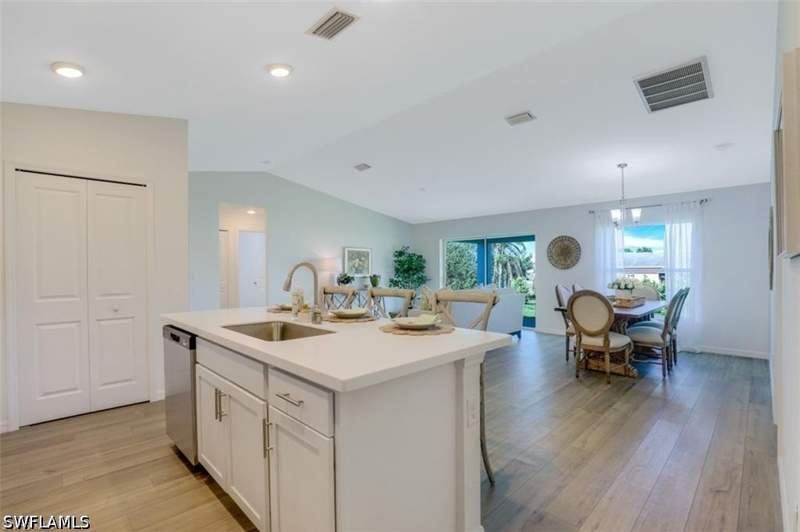 3 bedroom SingleFamilyResidence at 4413 NE 21st Pl, Cape Coral, Cape Coral — photo 4