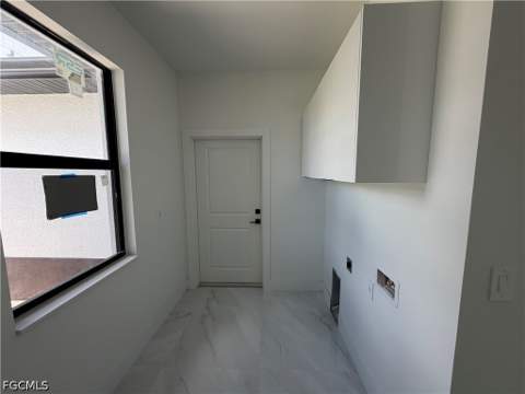6042 Langdon Ave, Fort Myers FL - photo 15 of 16