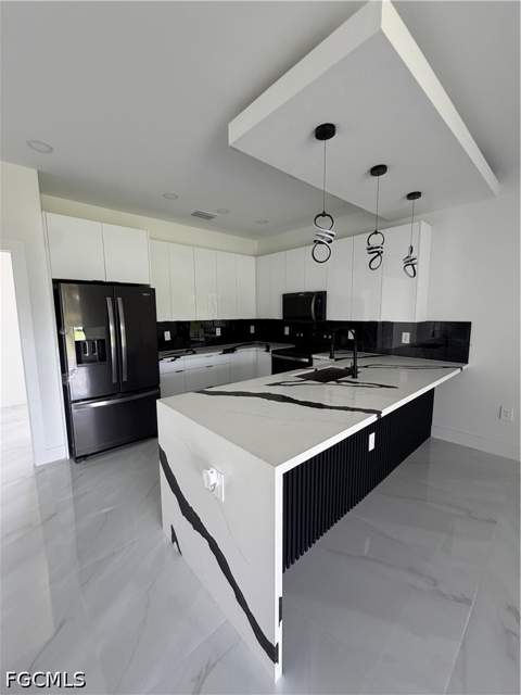 6042 Langdon Ave, Fort Myers FL - photo 8 of 16