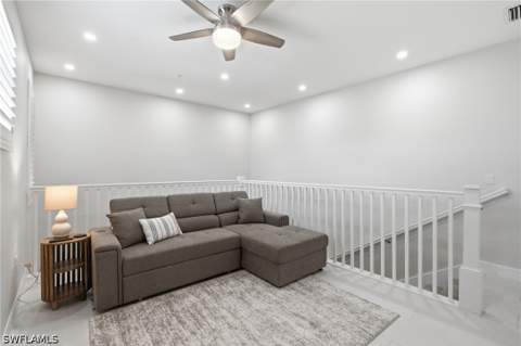 239 Indies Dr E 202, Naples FL - photo 11 of 36