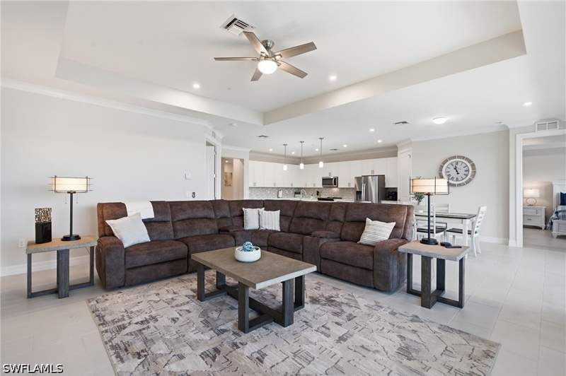 3 bedroom Condominium at 239 Indies Dr E 202, Antilles, Naples — photo 4