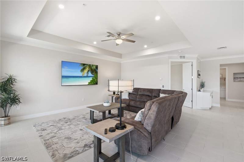 3 bedroom Condominium at 239 Indies Dr E 202, Antilles, Naples — photo 5