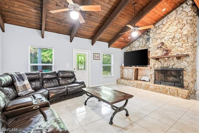3 bedroom SingleFamilyResidence at 630 1st St SW, Golden Gate Estates, Naples — photo 2
