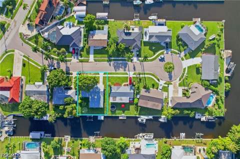 4431 N Atlantic Cir, North Fort Myers FL - photo 6 of 28