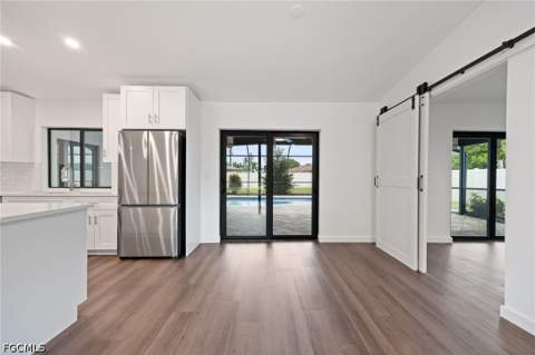 812 SE 34th St, Cape Coral FL - photo 6 of 43