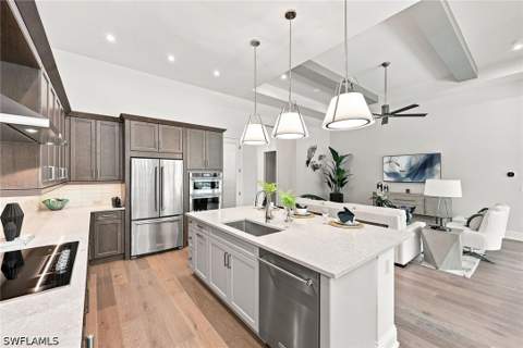 2935 Coco Lakes Dr, Naples FL - photo 13 of 43