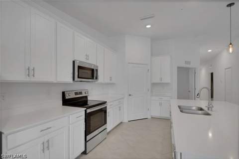 6031 Ellerston Way 1925, Immokalee FL - photo 9 of 40