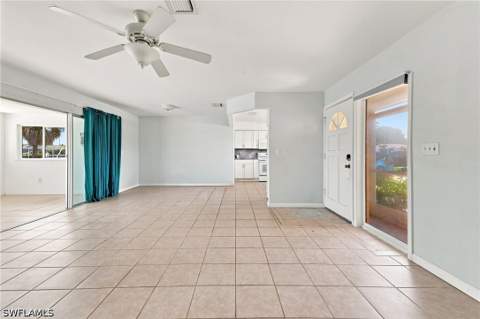 5224 Tower Dr, Cape Coral FL - photo 9 of 46