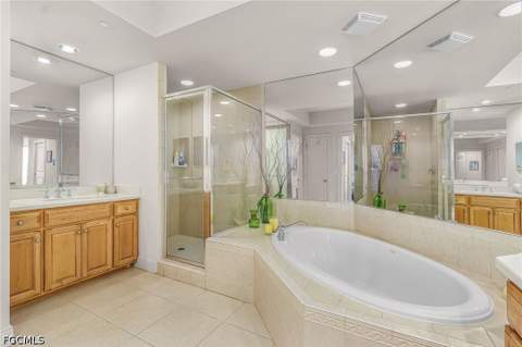 4192 Bay Beach Ln 872, Fort Myers Beach FL - photo 23 of 50