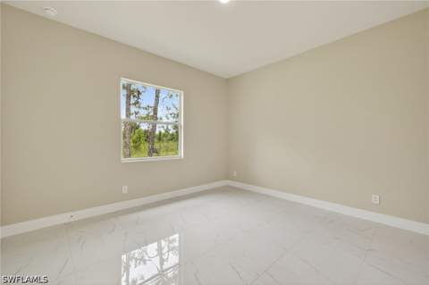 937 Asther St E, Lehigh Acres FL - photo 13 of 26