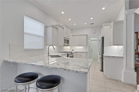 434 Palo Verde Dr, Naples FL - photo 16 of 32
