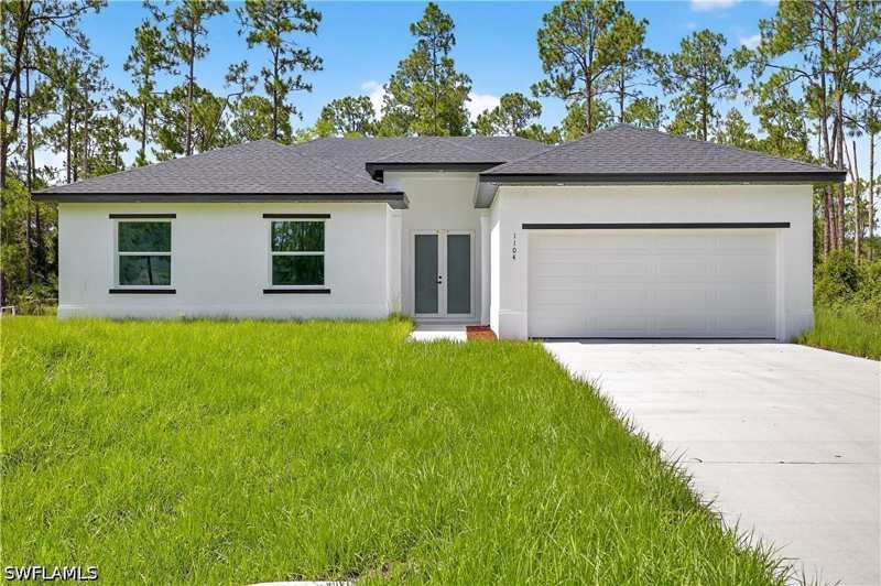 4 bedroom SingleFamilyResidence at 525 Genesee Ave S, Lehigh Acres, Lehigh Acres — photo 1