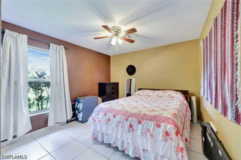 360 16th AVE NW, Naples FL - photo 23 of 46