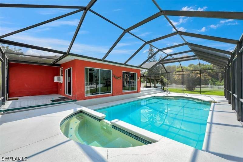 3 bedroom SingleFamilyResidence at 360 16th AVE NW, GOLDEN GATE ESTATES, Naples — photo 3