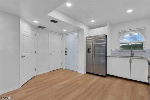 28 Cosmopolitan Dr 16, Lehigh Acres FL - photo 10 of 31