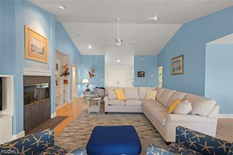 4534 Bowen Bayou Rd, Sanibel FL - photo 12 of 45