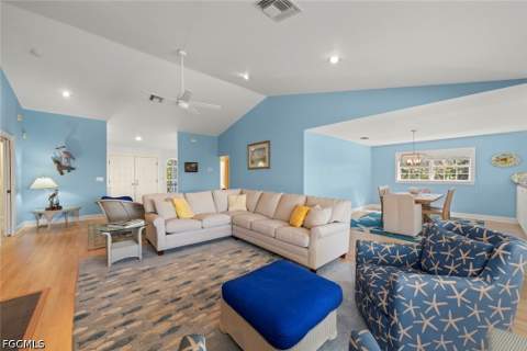 4534 Bowen Bayou Rd, Sanibel FL - photo 13 of 45