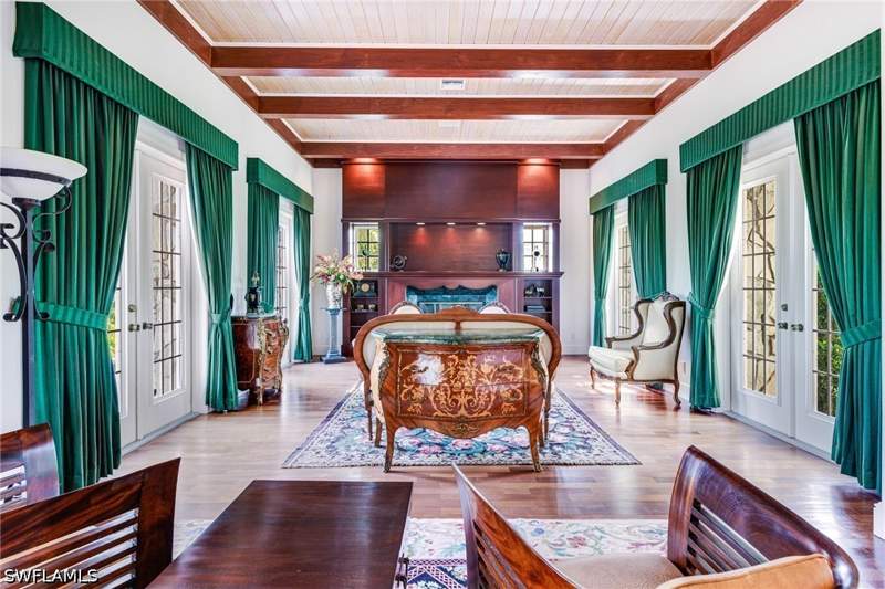 5 bedroom SingleFamilyResidence at 13960 Blenheim Trail Rd, St. Charles Harbour, Fort Myers — photo 5