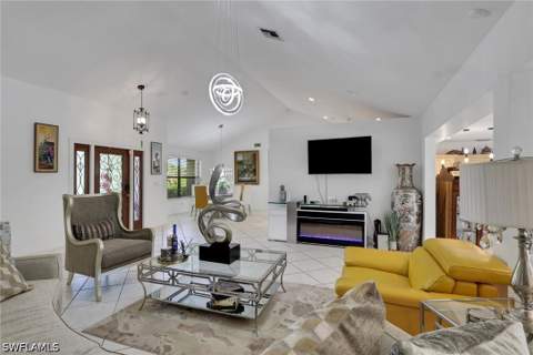 3036 Round Table Ln, Naples FL - photo 15 of 35