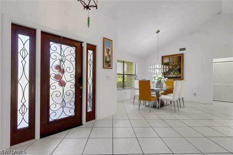 3 bedroom SingleFamilyResidence at 3036 Round Table Ln, Kings Lake, Naples — photo 2