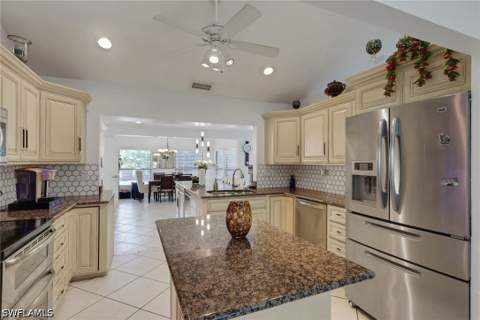 3036 Round Table Ln, Naples FL - photo 9 of 35