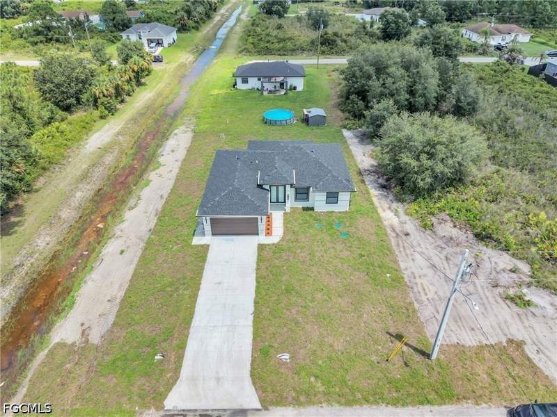 4 bedroom SingleFamilyResidence at 2522 56th St W, Lehigh Acres, Lehigh Acres — photo 5