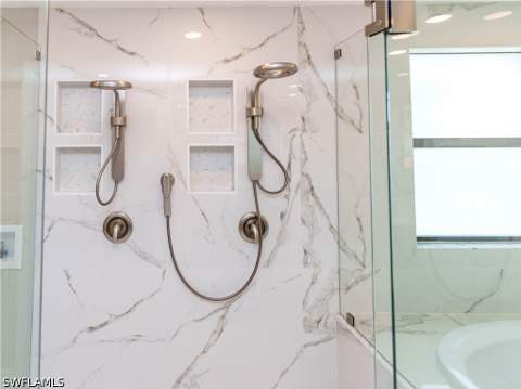 1588 Vizcaya Ln, Naples FL - photo 24 of 50