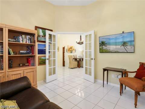 6832 Compton Ln S, Naples FL - photo 17 of 31