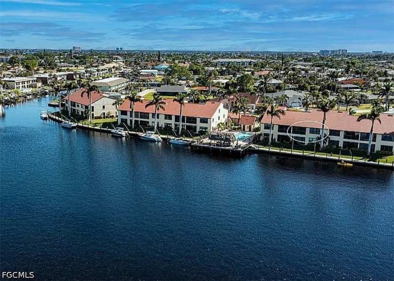 2 bedroom Condominium at 5109 Sunnybrook Ct 12, Sunnybrook Harbour Condo, Cape Coral — photo 1