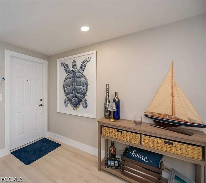 2 bedroom Condominium at 5109 Sunnybrook Ct 12, Sunnybrook Harbour Condo, Cape Coral — photo 5