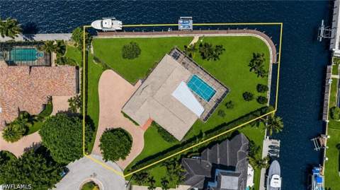 2185 Trout Ct, Naples FL - photo 10 of 41