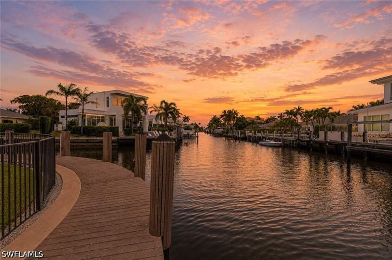 3 bedroom SingleFamilyResidence at 2185 Trout Ct, Royal Harbor, Naples — photo 4