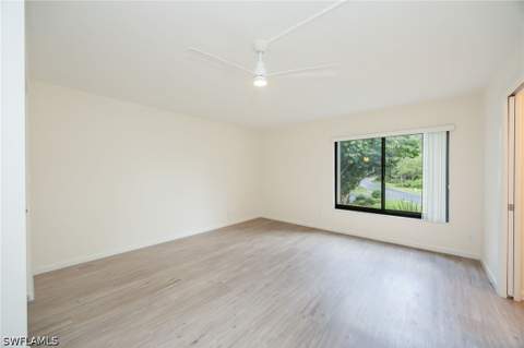 425 Wildwood Ln, Naples FL - photo 17 of 36