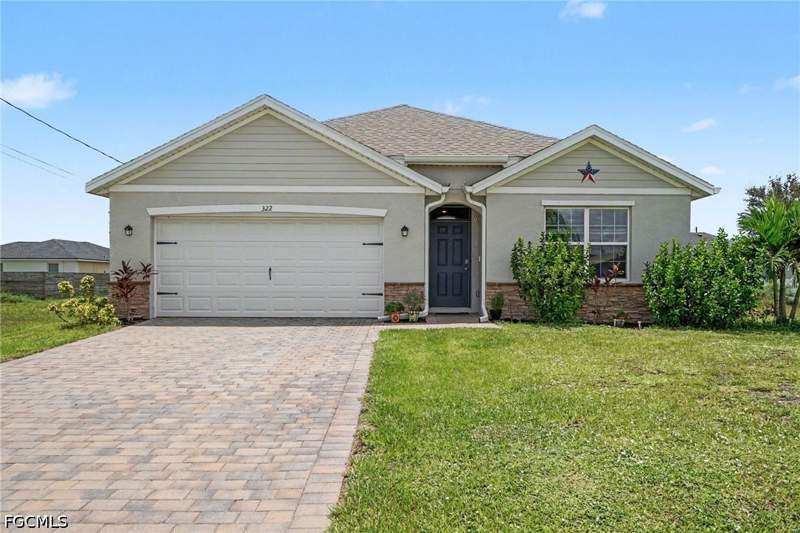 4 bedroom SingleFamilyResidence at 322 NW 21st St, Cape Coral, Cape Coral — photo 2