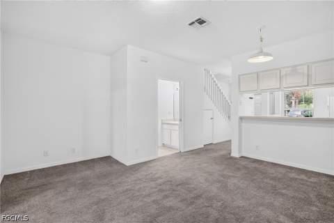 8073 Pacific Beach Dr, Fort Myers FL - photo 18 of 38