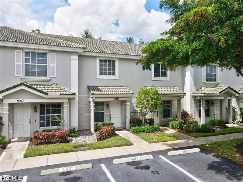 2 bedroom Townhouse at 8073 Pacific Beach Dr, Cypress Landing, Fort Myers — photo 2