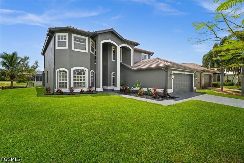 4 bedroom SingleFamilyResidence at 3520 SW 3rd Ter, Cape Coral, Cape Coral — photo 4
