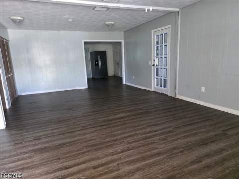 615 New Market Rd W, Immokalee FL - photo 18 of 24