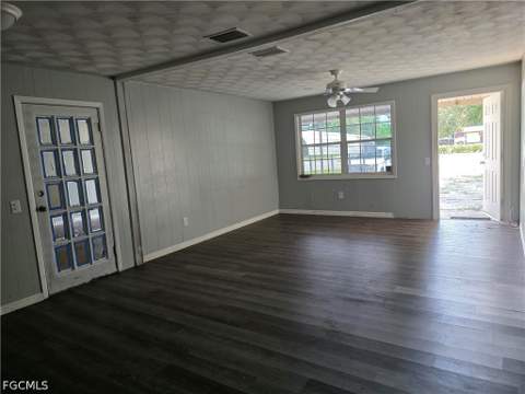 615 New Market Rd W, Immokalee FL - photo 19 of 24