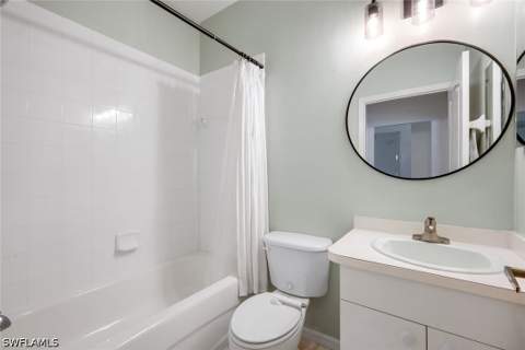 21301 Lancaster Run 825, Estero FL - photo 10 of 46
