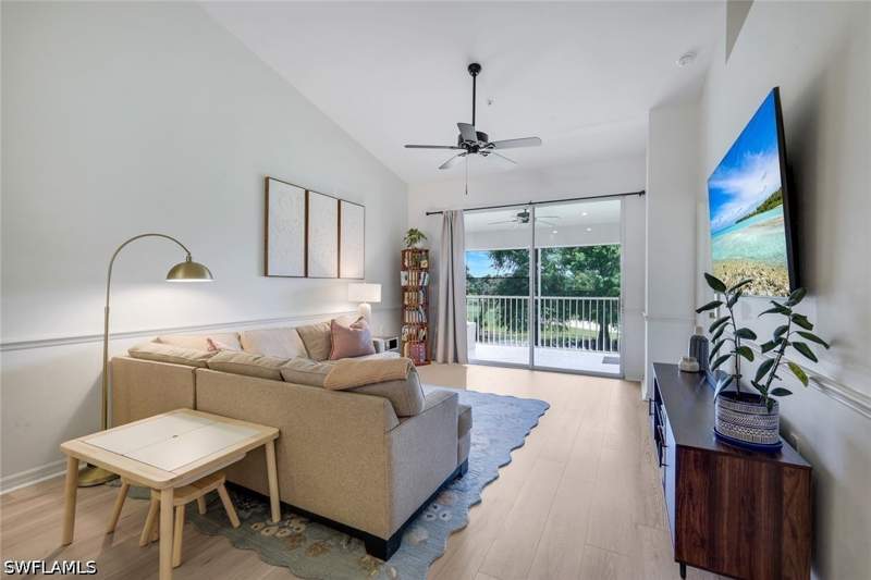 2 bedroom Condominium at 21301 Lancaster Run 825, Stoneybrook, Estero — photo 2