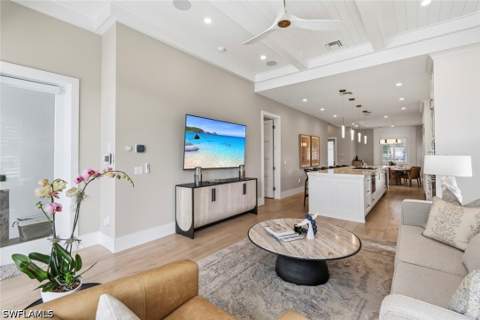 888 10th Ave S, Naples FL - photo 10 of 41