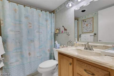 4498 Windjammer Ln 2B, Fort Myers FL - photo 12 of 50