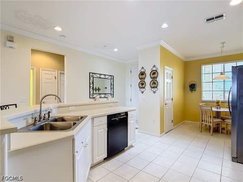 20061 Sanibel View Cir 203, Fort Myers FL - photo 11 of 50