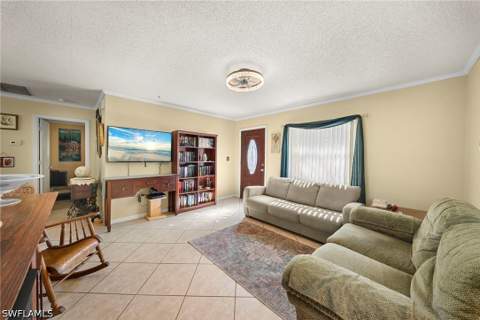 19016 Murcott Dr E, Fort Myers FL - photo 7 of 34